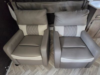 Pair of RV Recliner Chairs - Gray, White, and Quilted Leather Design - Excellent Condition