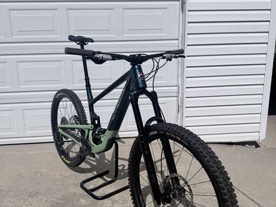 2024 Rocky Mountain Altitude CUSTOM BUILD Mountain Bike