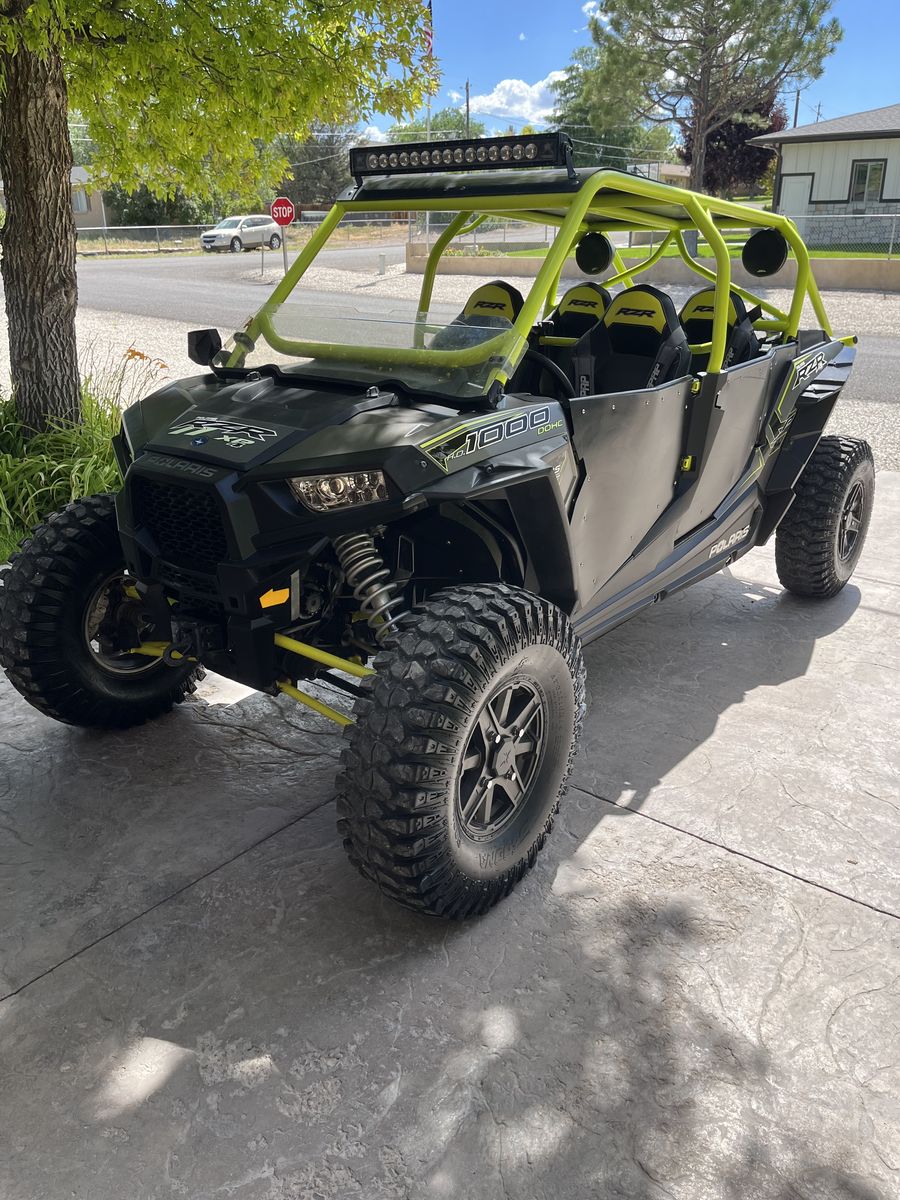 2016 Polaris RZR 1000 XP UTV - New Factory Engine, Custom Cage, Front Winch
