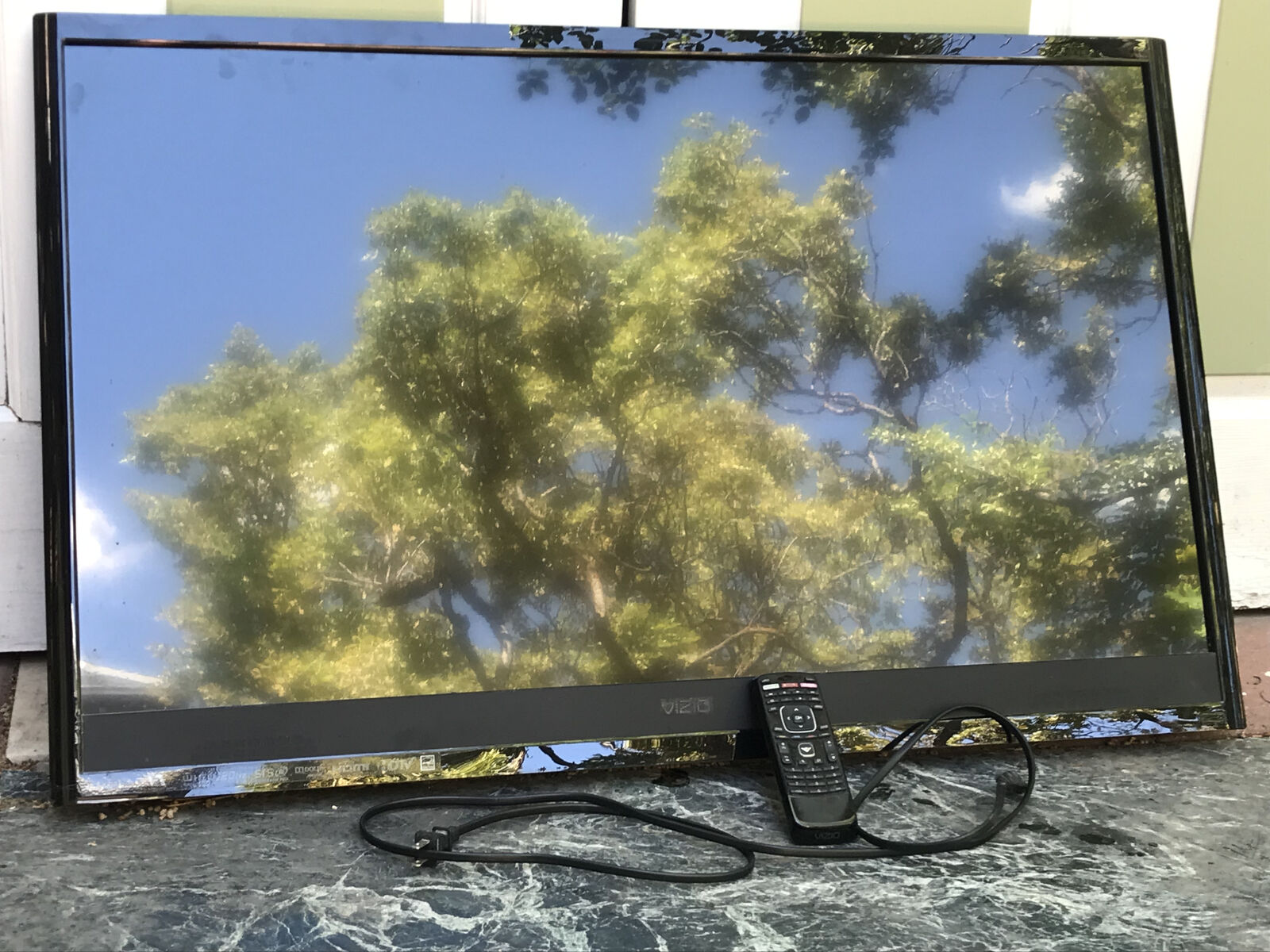 VIZIO 42" Flat Screen TV