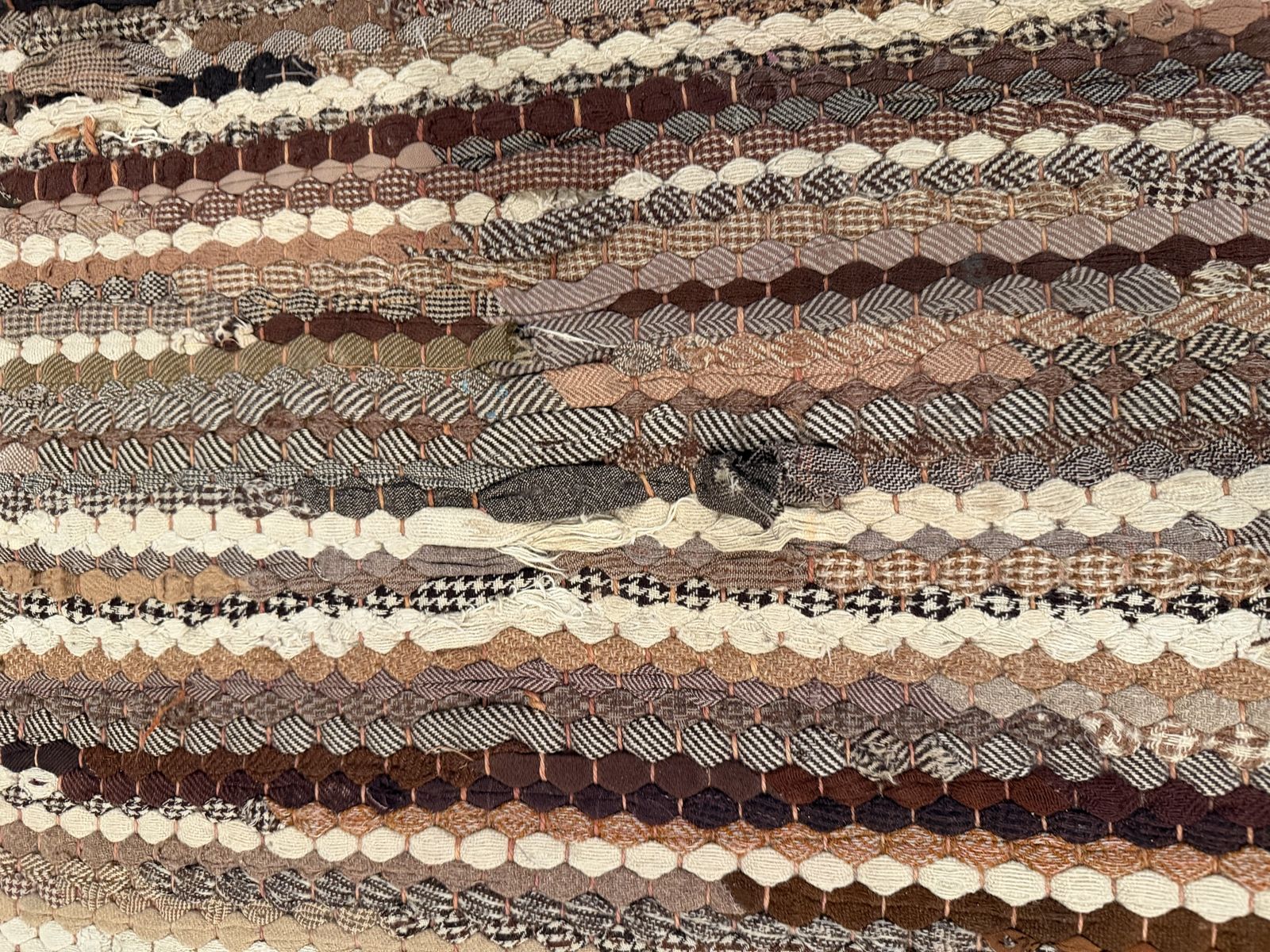 Main image 7