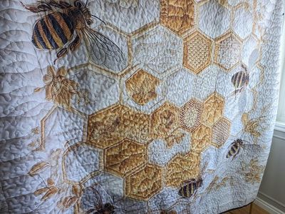 Bee Throw Blanket