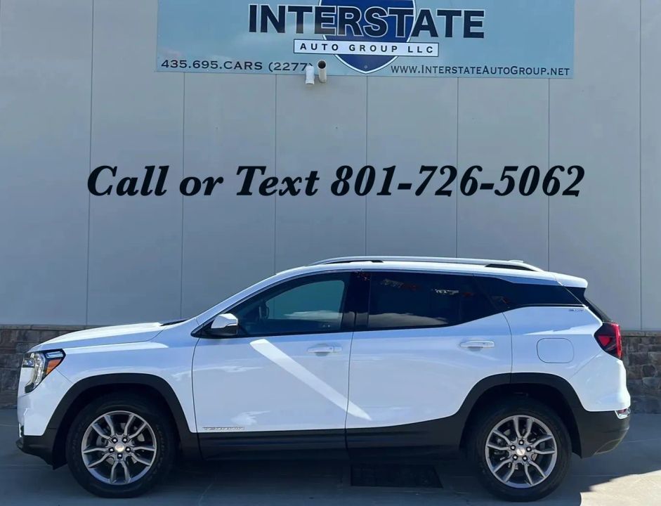 2023 GMC Terrain SLT