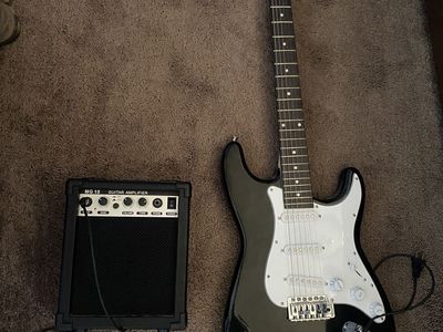 Electric guitar and Amplifier OBO