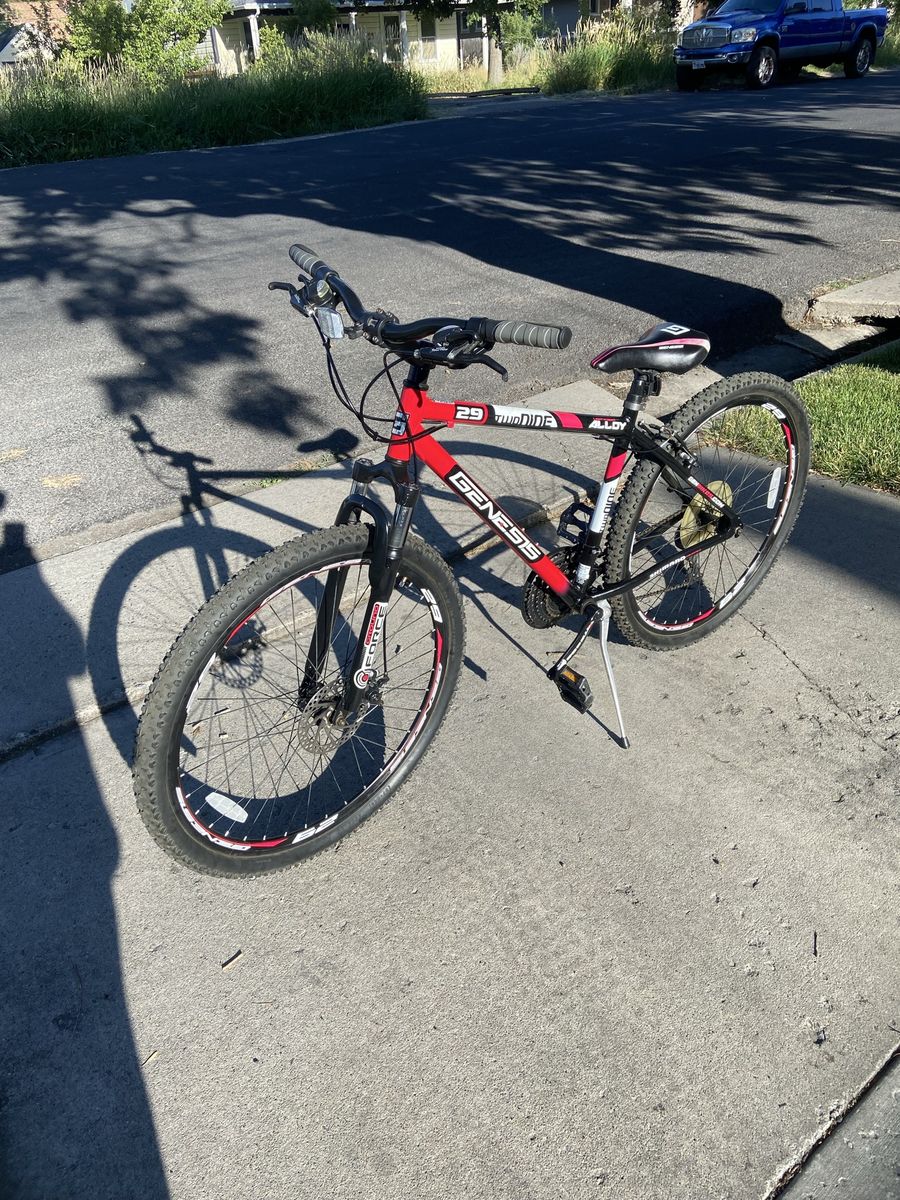 Genesis 29 Mountain Bike