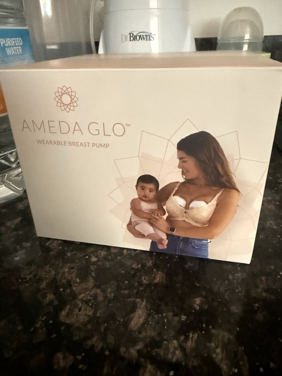 Ameda Glo Wearable Breast Pump - Brand New in Box