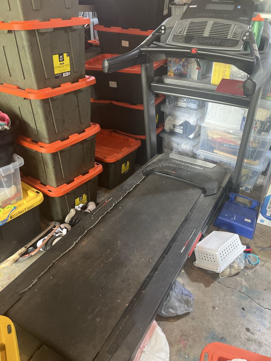 Pro-form treadmill