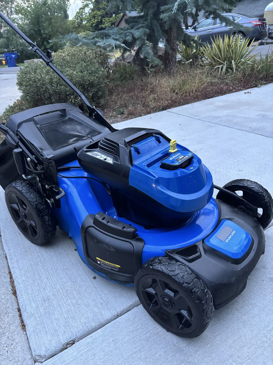 Kobalt 40V Max Brushless Cordless Lawn Mower with Bag
