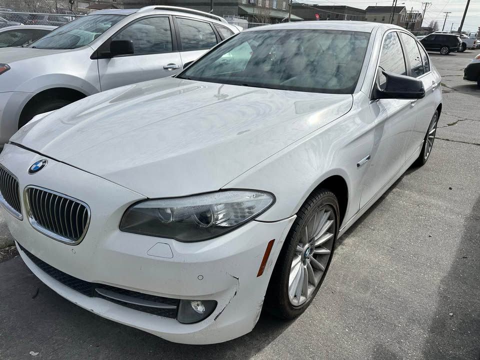2012 BMW 5 535i