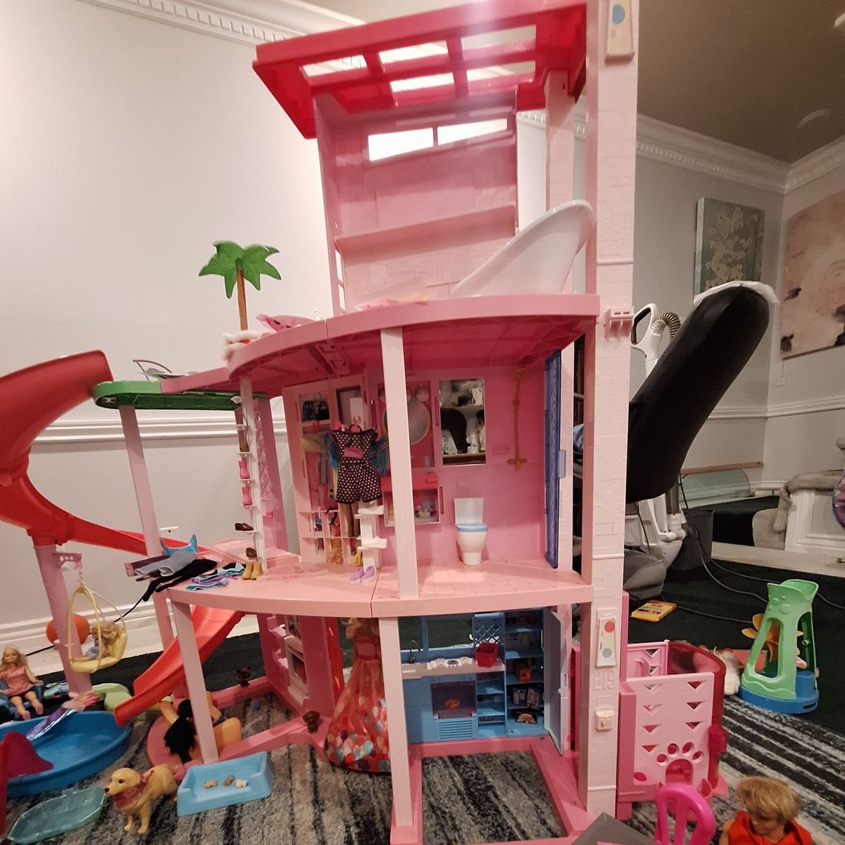 One Big Barbie Drean House Extravaganza!