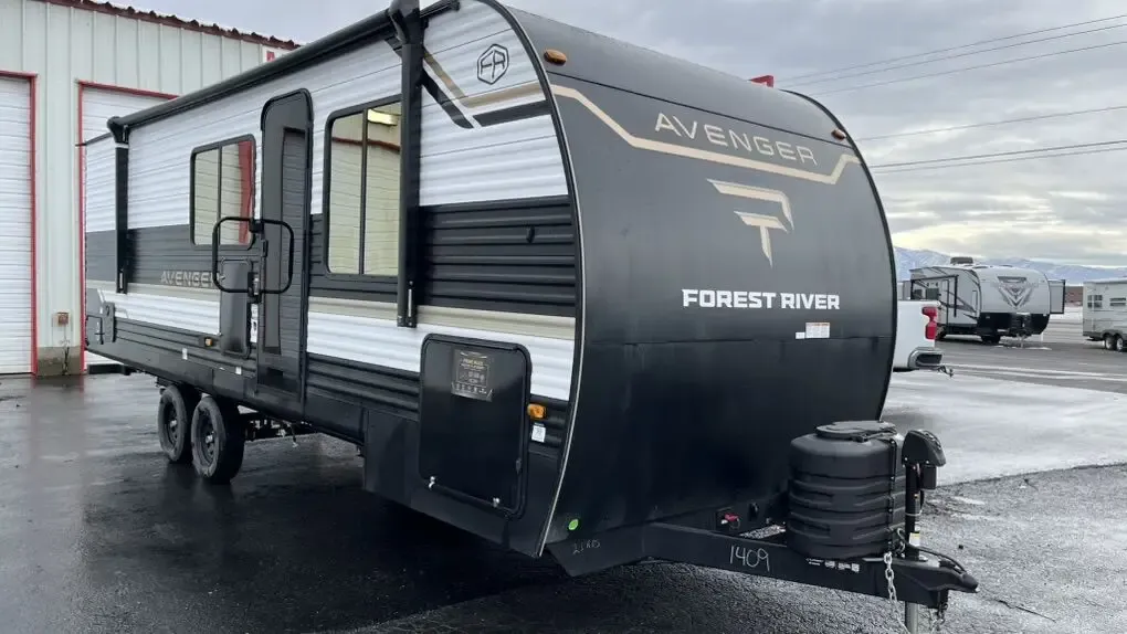 2026 FOREST RIVER AVENGER 25RBS