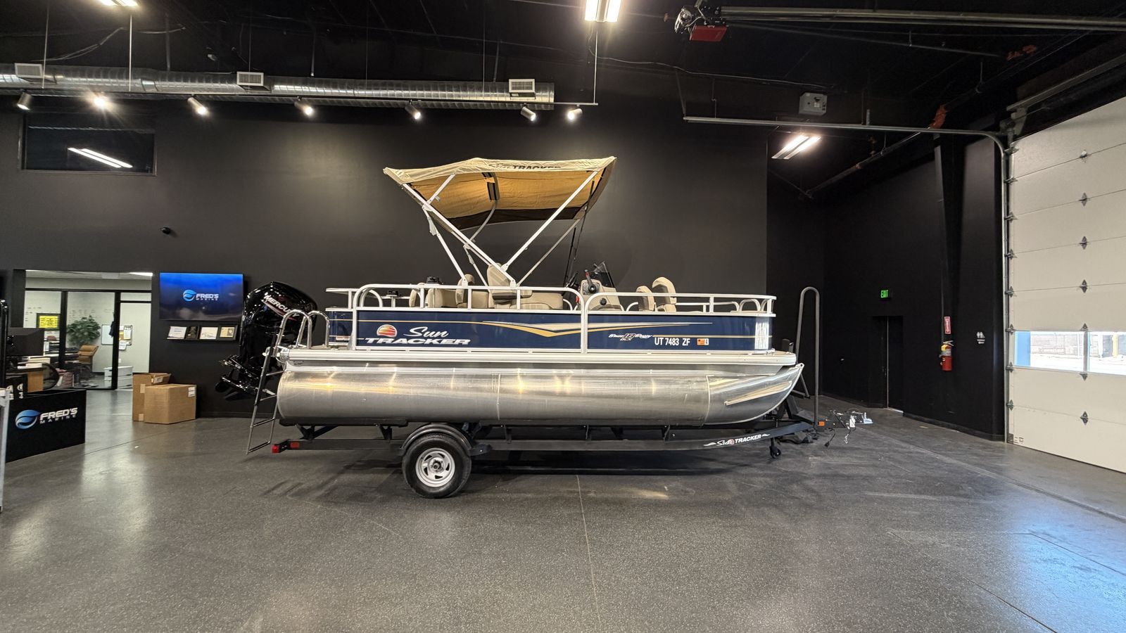 2024 Sun Tracker Bass Buggy 18 – Mercury 75HP – 34 Hours