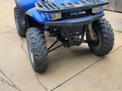 Polaris 325 Magnum ATV 4-Stroke - Blue ATV, 2000 Model Year