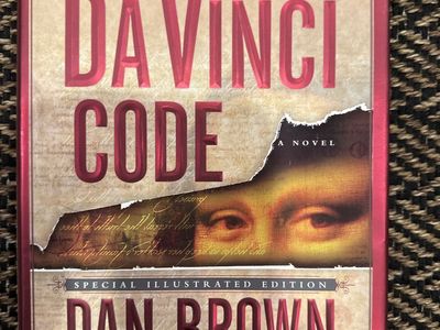 The Da Vinci Code: hardcover Special Illustrated Edition by Dan Brown