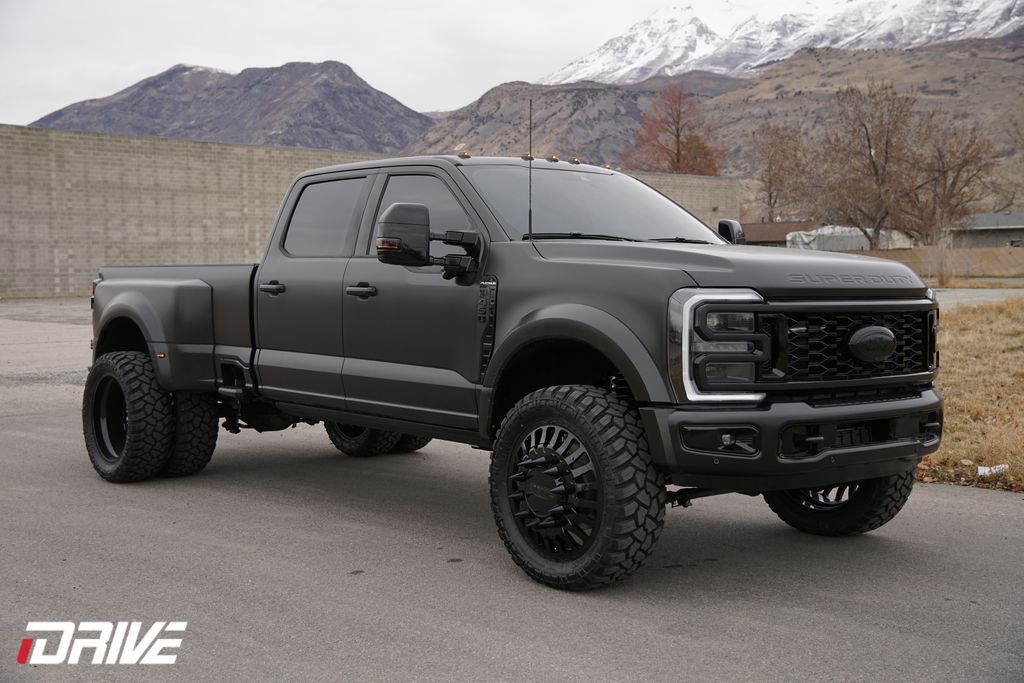2026 FORD F450 SUPER DUTY Platinum