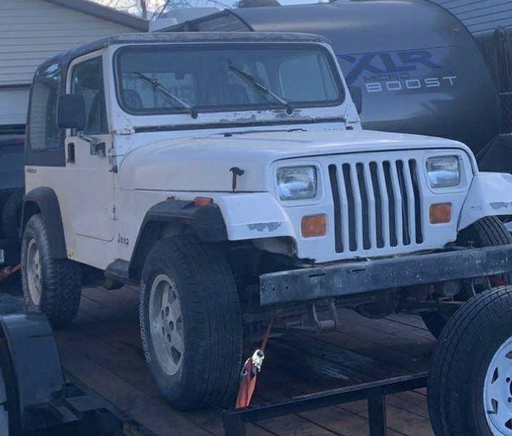 1995 Jeep wrangler Rio grande edition 