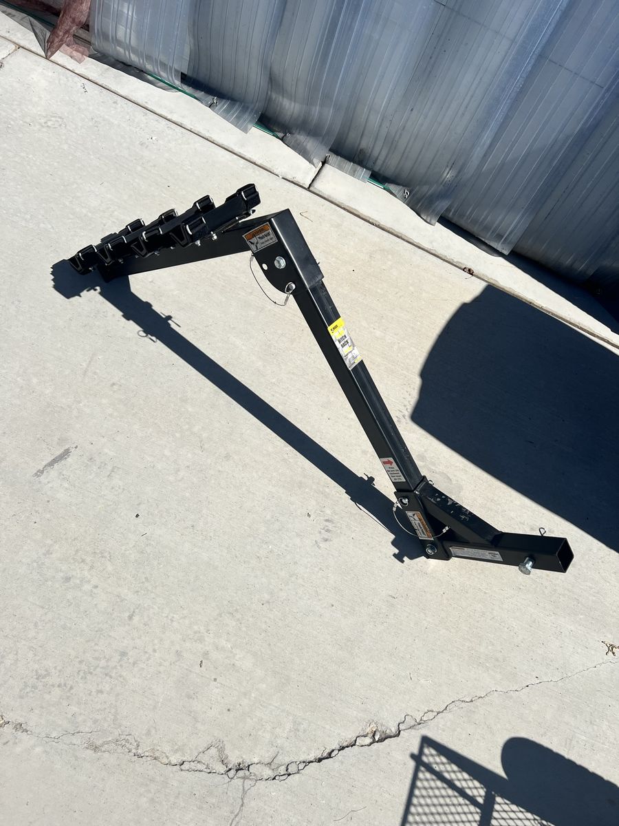 Maxx Bike Rack holds 4 bikes