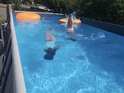 Intex Ultra XTR 18x9x52 in pool