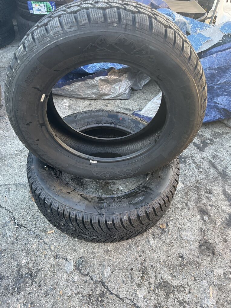 215/65/17 NEW PAIR OF TIRES
