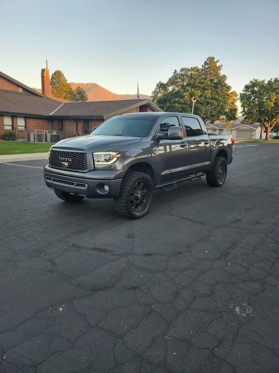 2011 Toyota Tundra Grade
