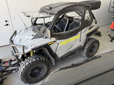 2022 Polaris Trail Ultimate