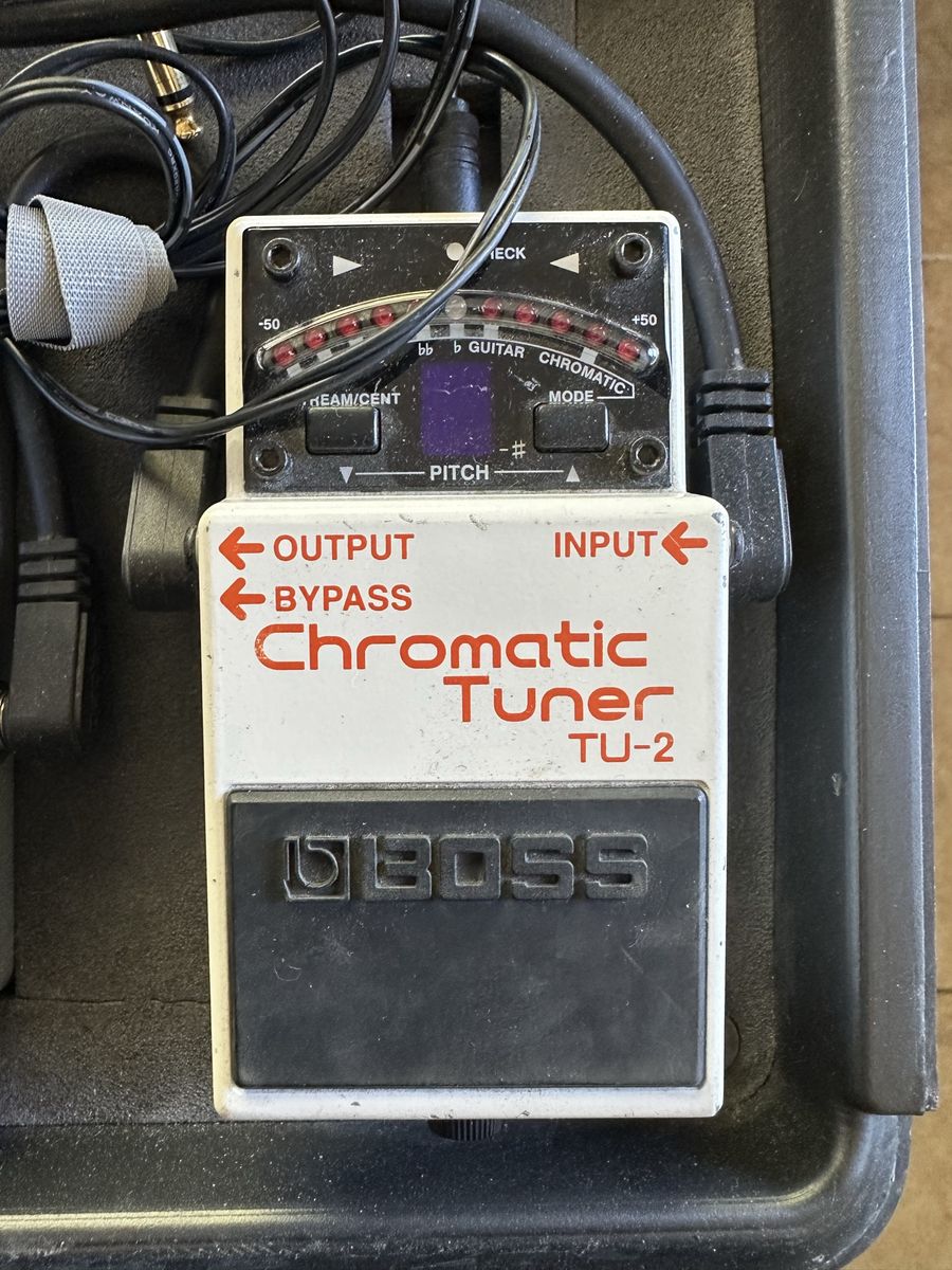 Boss chromatic tuner
