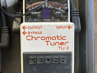 Boss chromatic tuner