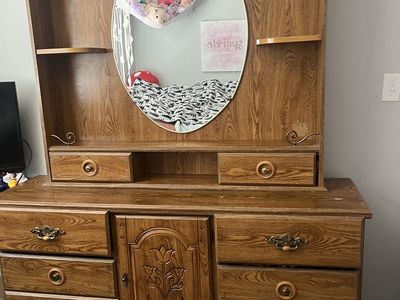 wood Dresser With Mirror