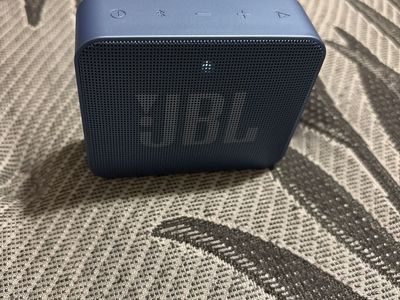 JBL GO Essential Speaker.