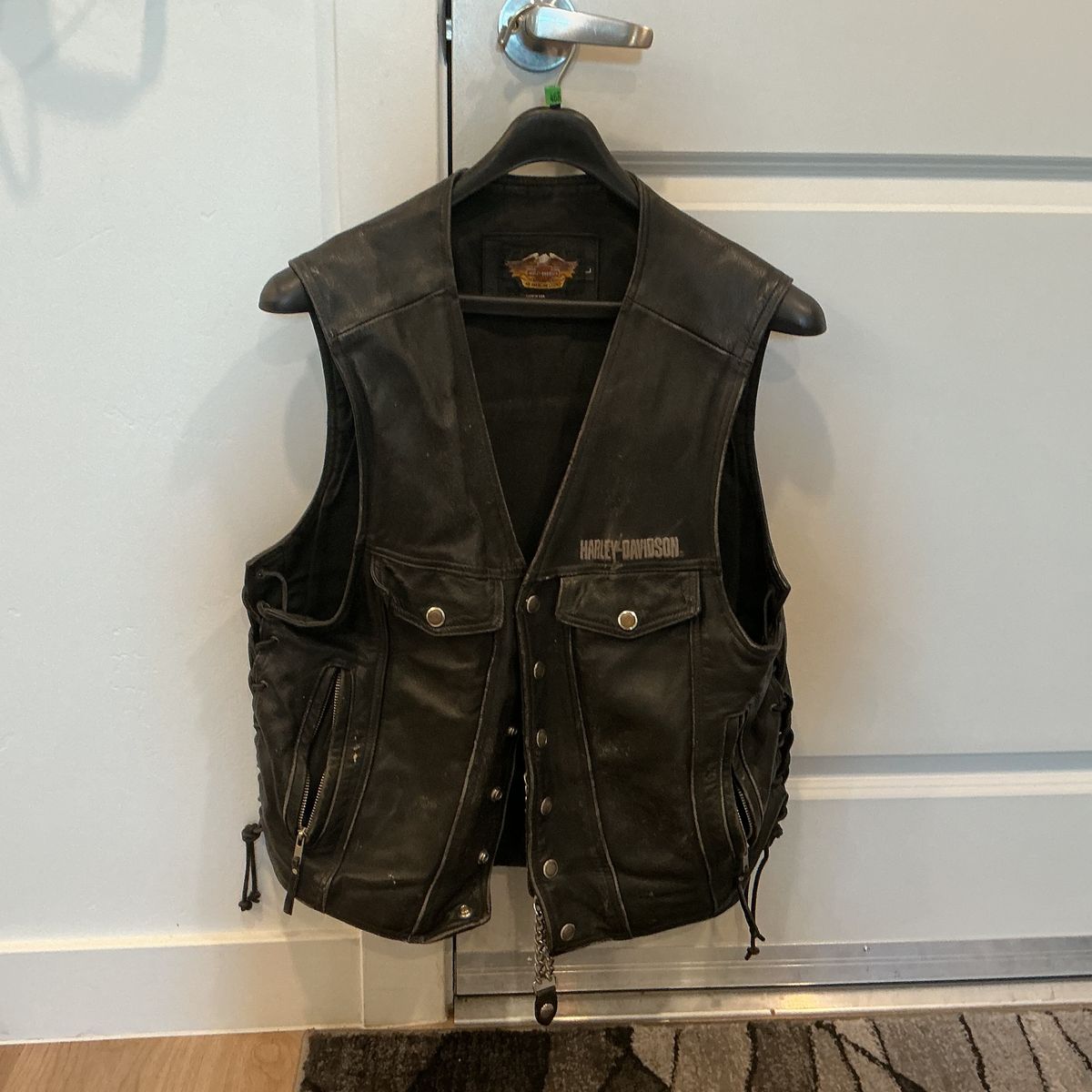 Harley-Davidson Men's Black Leather Motorcycle Vest - Size Large