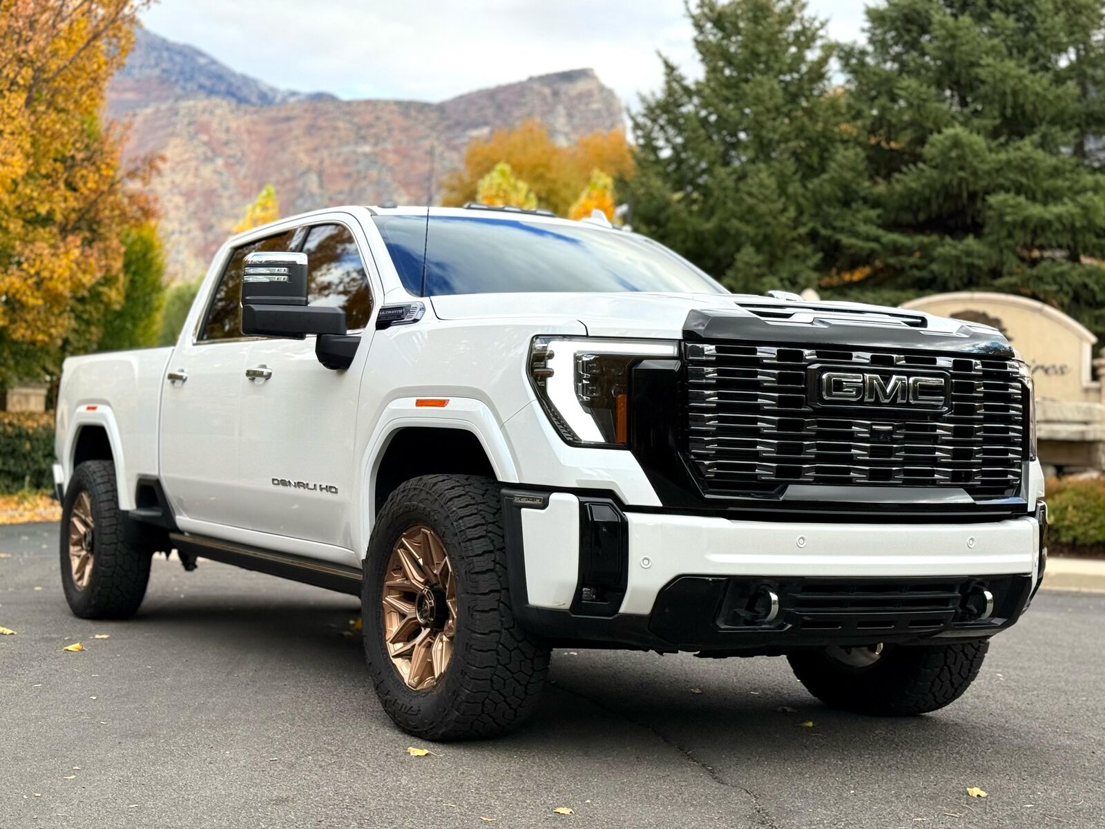 2025 GMC Sierra 3500HD Denali Ultimate