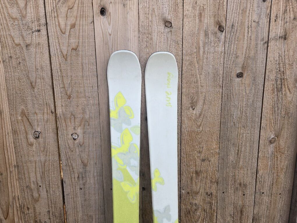 163 cm Women's Head Skis Bindings Butterflies