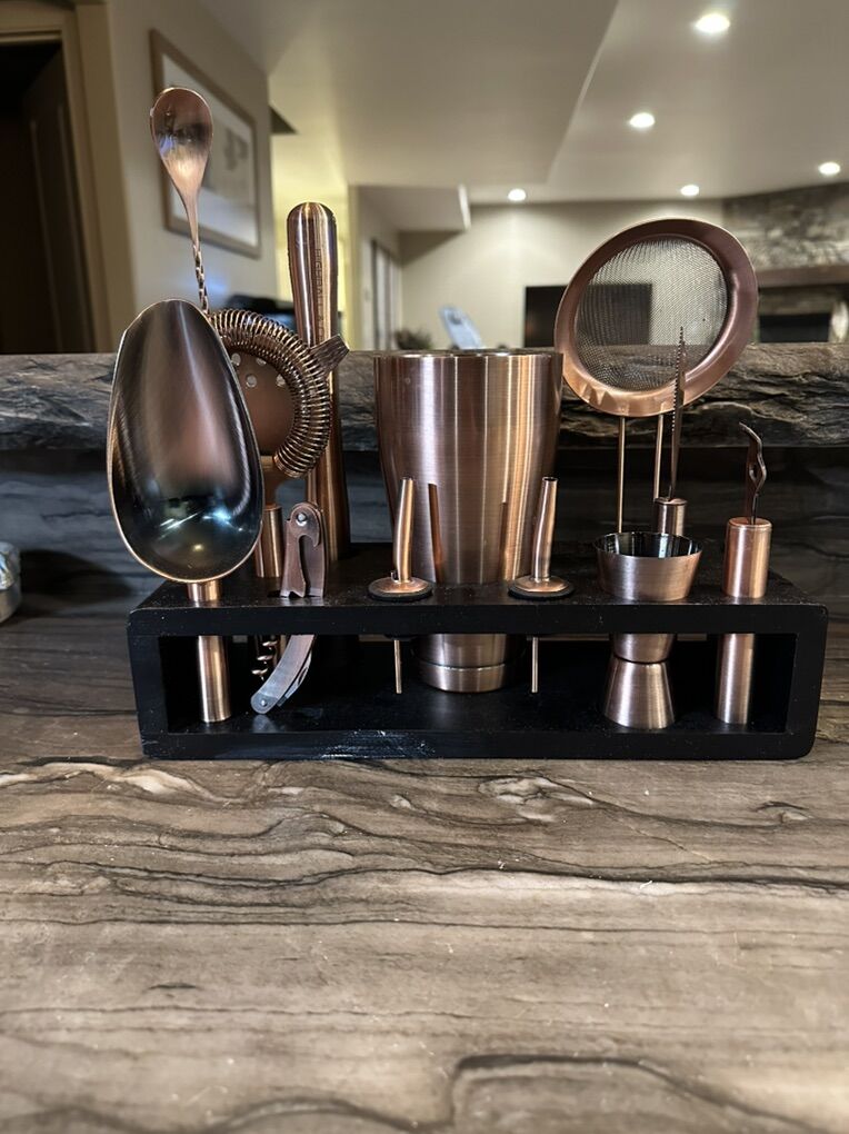 cocktail Kit / Bar Set