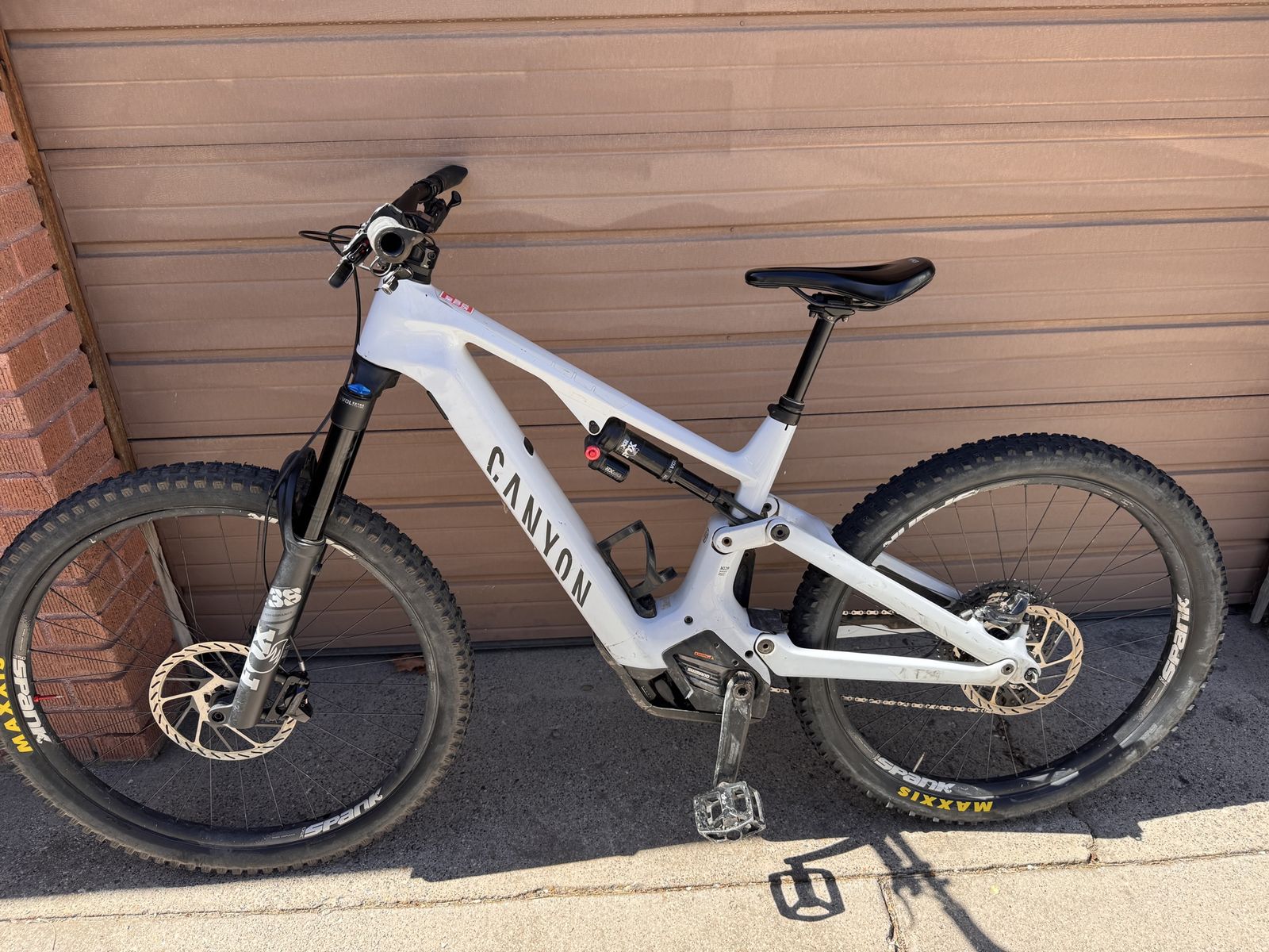 Canyon Spectral ON E Bike E MTB Size M/L Mountain