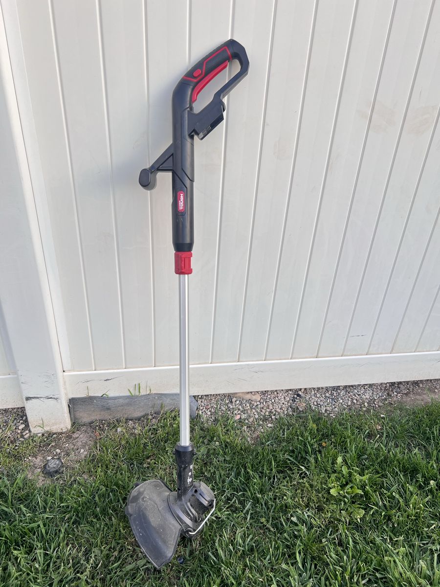 Hyper Tough weed trimmer