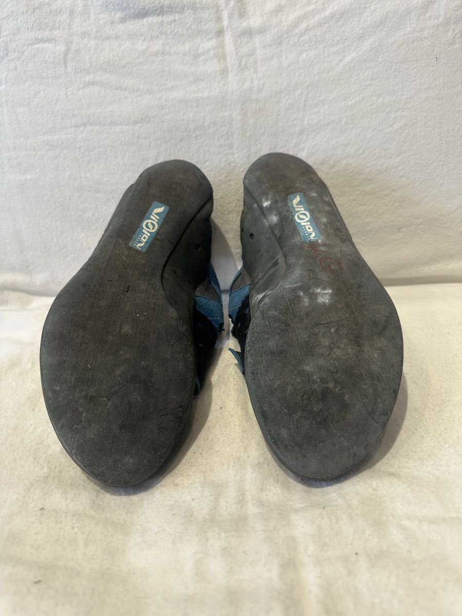 Main image 6