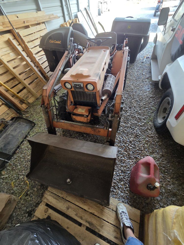 Kubota Compact Utility Tractor with Front Loader Attachment