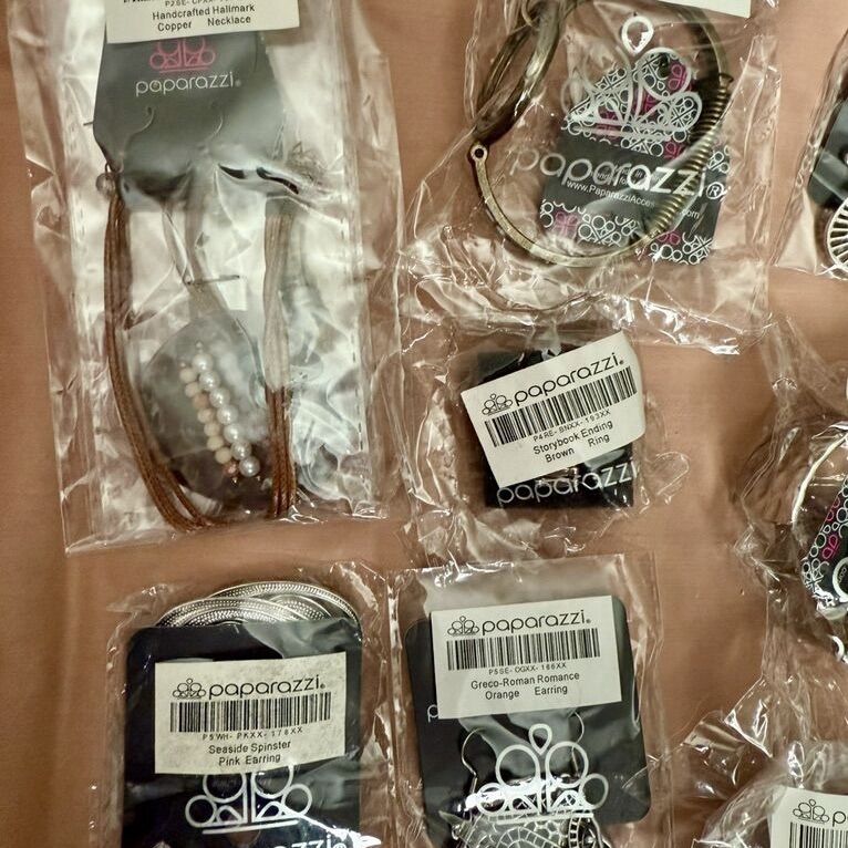 Paparazzi Jewlery Lot
