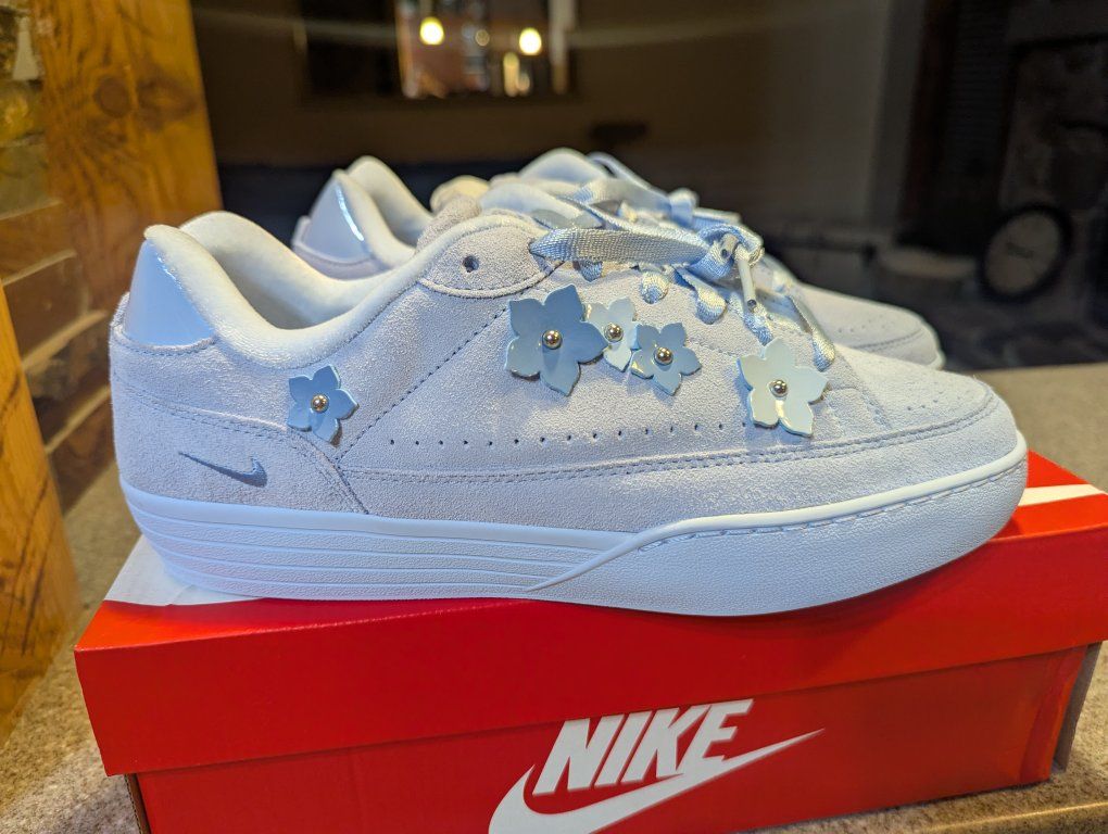 Nike Tennis Centre SE FLT SD Hydrogen Blue Women's Size 9.5
