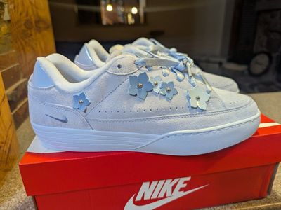 Nike Tennis Centre SE FLT SD Hydrogen Blue Women's Size 9.5