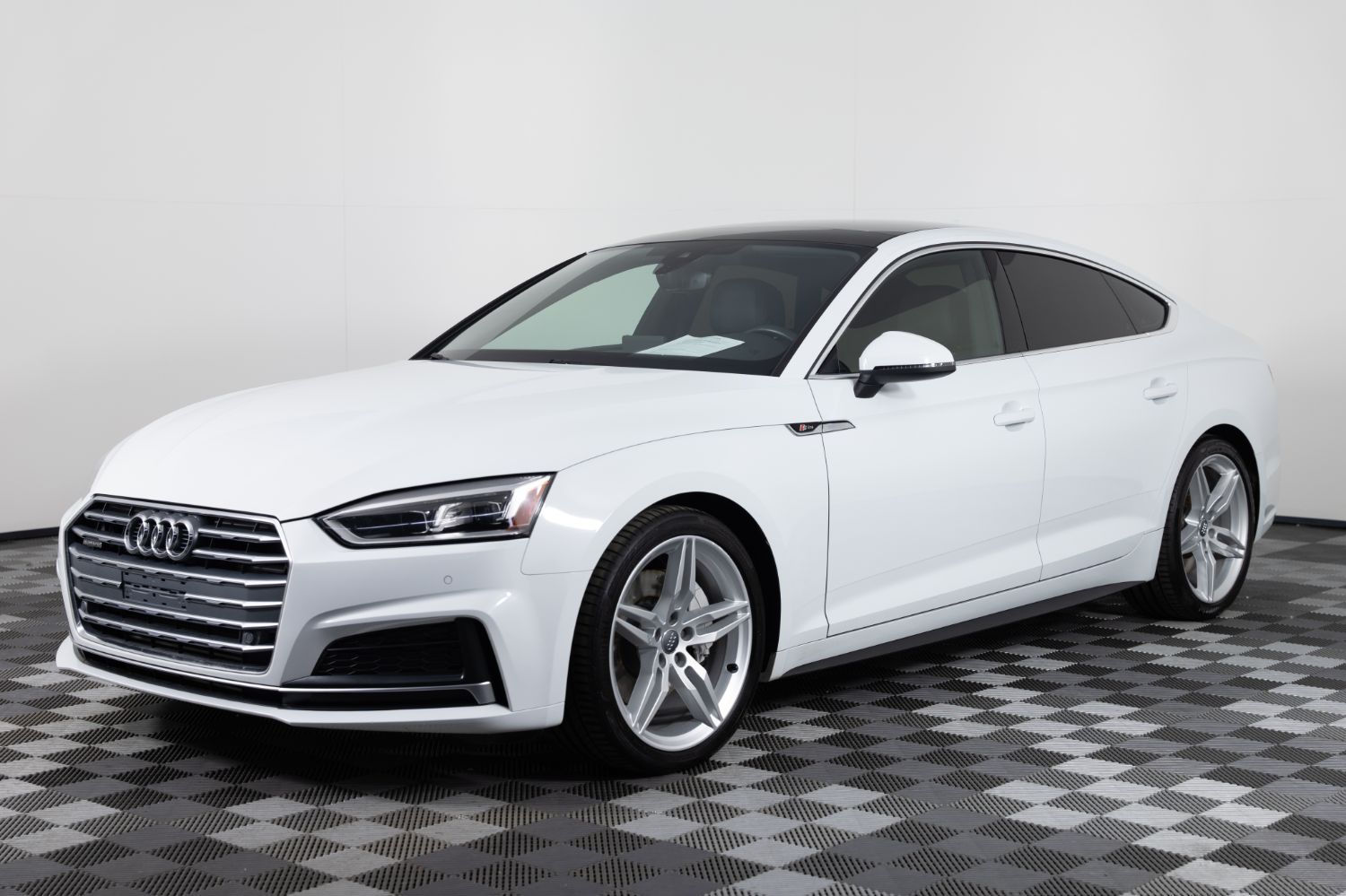 2018 Audi A5 2.0T quattro Premium Plus