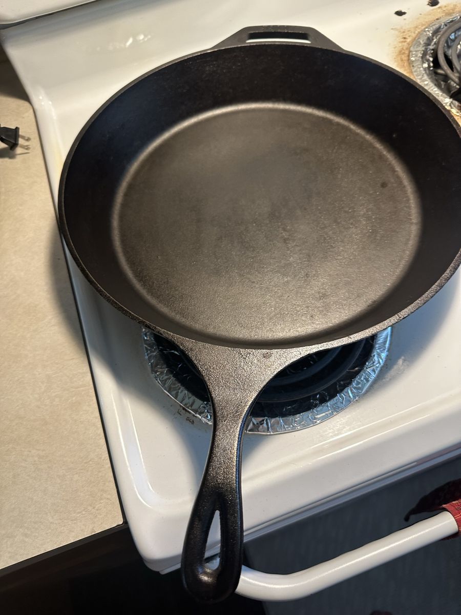 Large 15” Cast Iron Pan