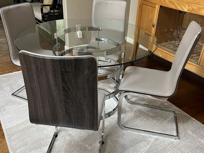 Round Glass Dining Table with Set For 4