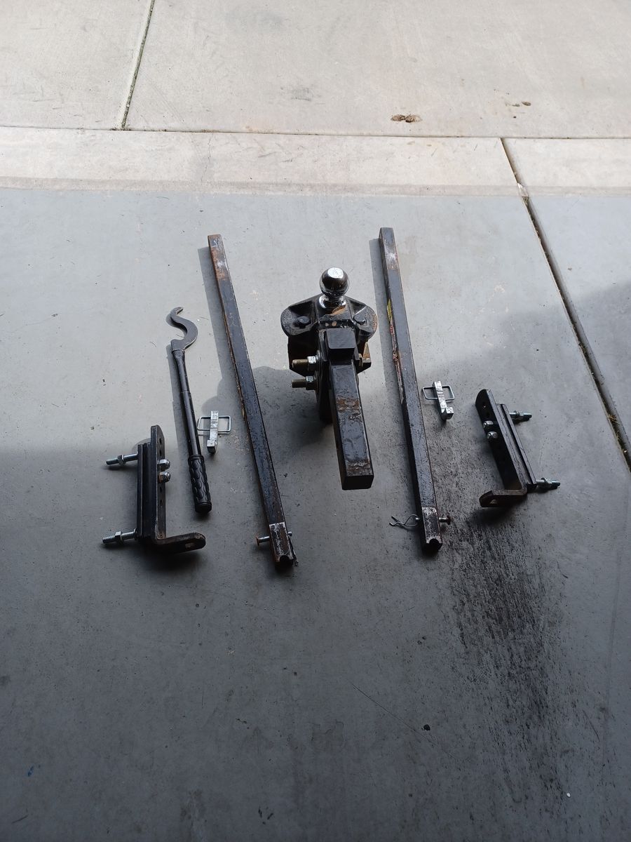 Equal-i-zer Hitch