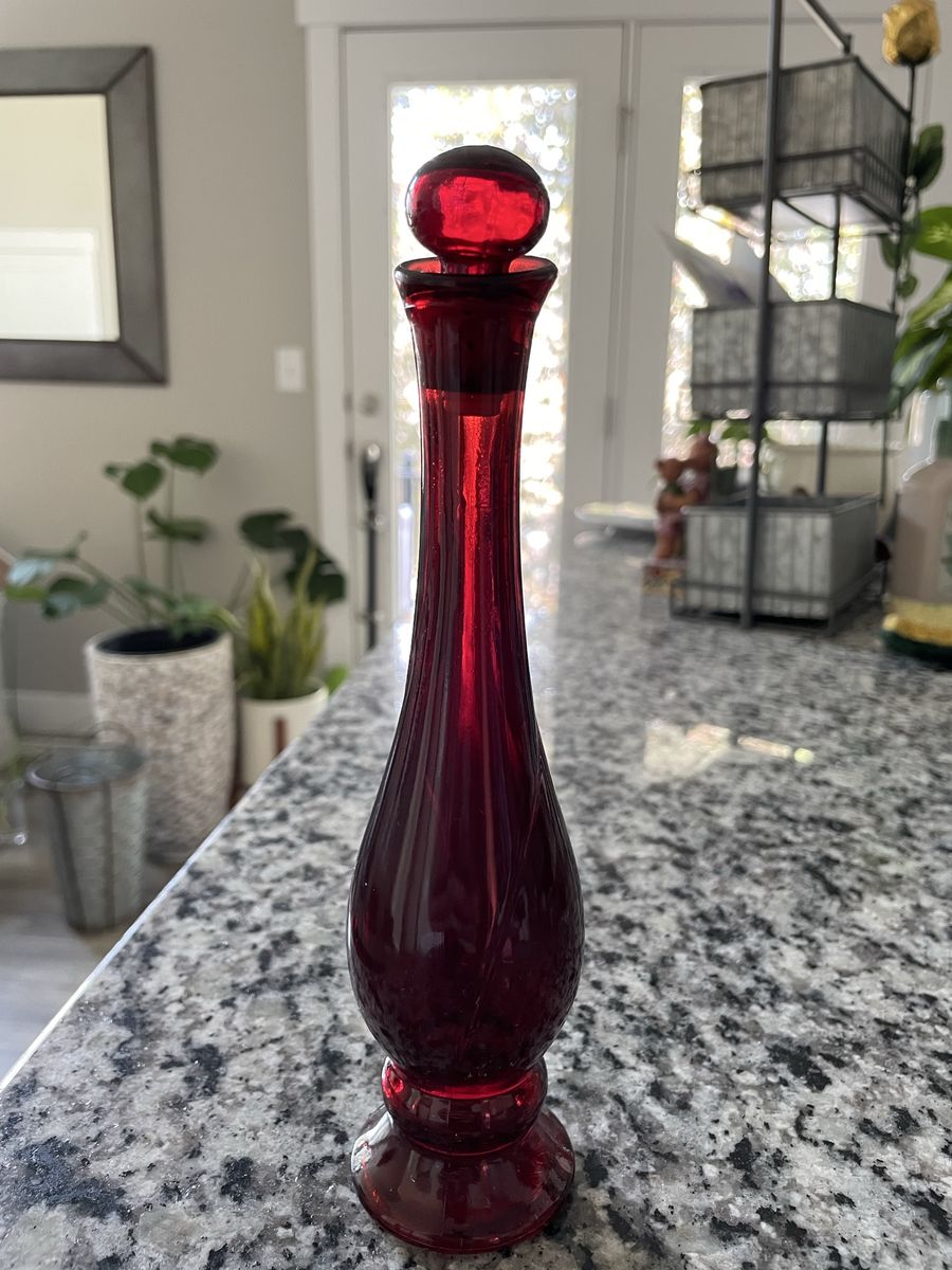 Vintage AVON RUBY RED BUD VASE EMPTY BOTTLE 8 inches