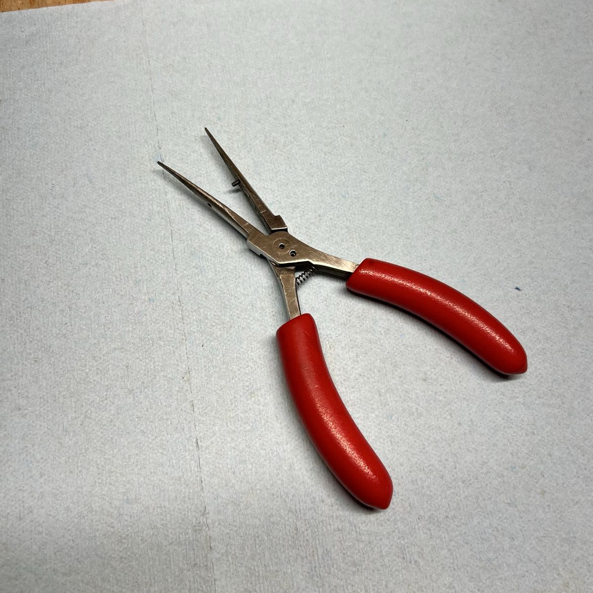 Snap-On (E703BGG) 6.5” Precision Spring Loaded Needle Nose Pliers