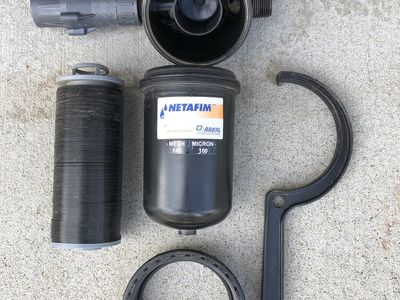 Drip irrigation filter and pressure reducer