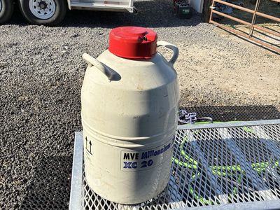 Semen Tank