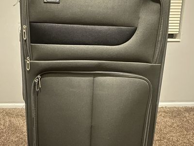ExplorersClub Large Rolling Suitcase Gray Softside Travel Luggage