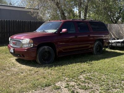 2004 GMC Yukon Denali – Runs & Drives – Whole or Part Out